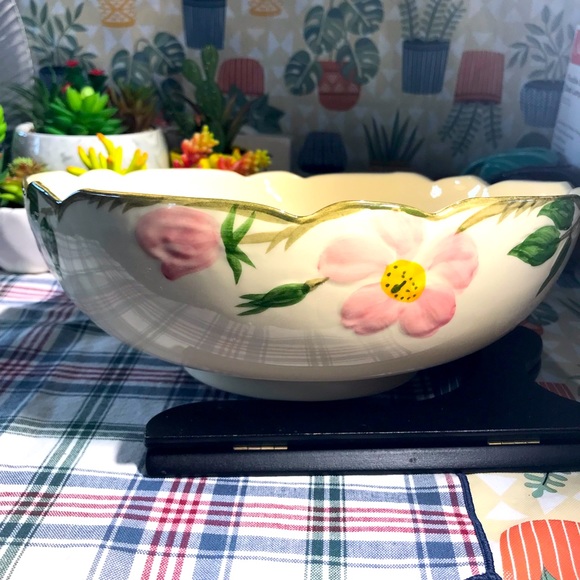 Vintage 1950 Franciscan Desert Rose Large Salad/Serving Bowl Scalloped Rim. - Picture 6 of 12